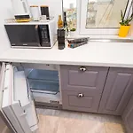 Bucharest Central Apartment Inter
